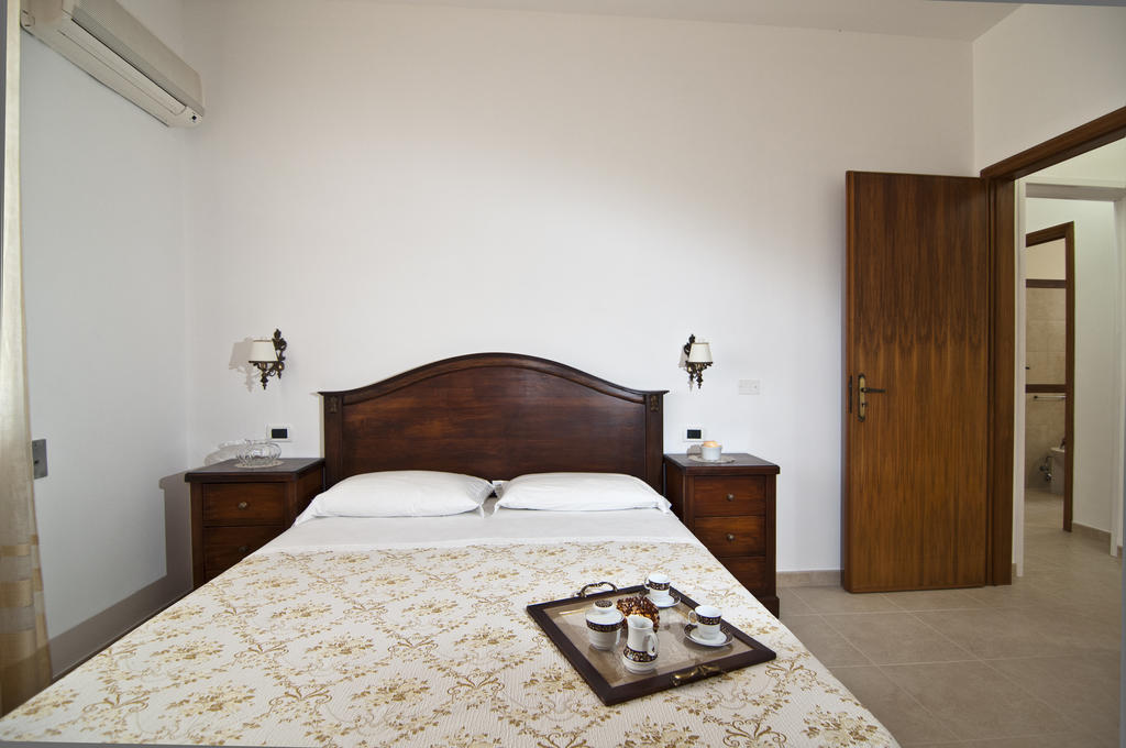 Home Holiday Salento La Scisa Alessano Exterior foto